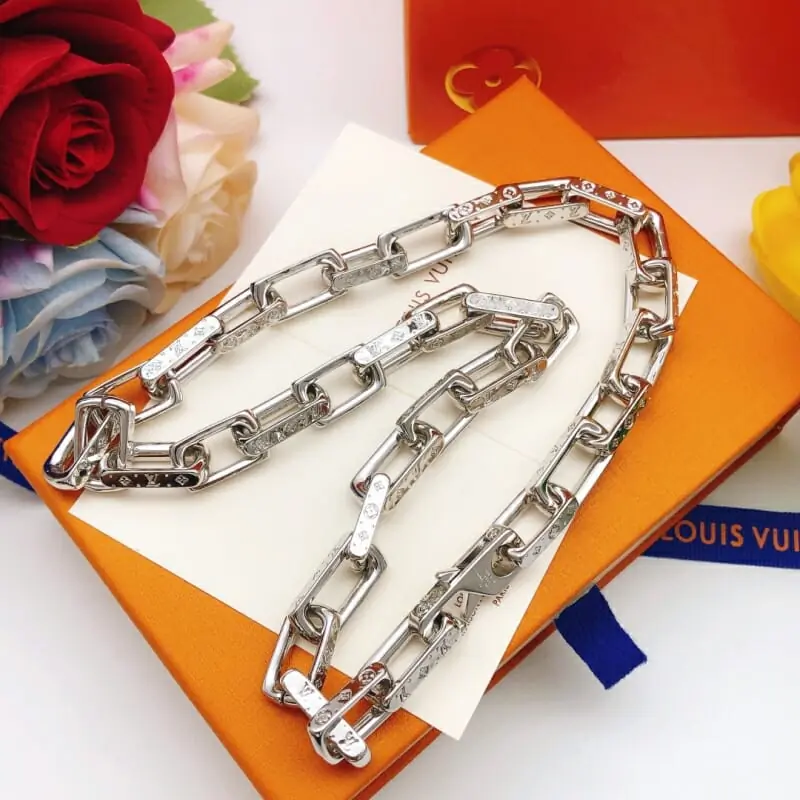 louis vuitton collier s_1213b11